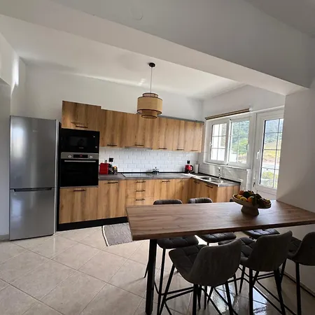 بيت للعطل Jojo's *